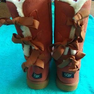 UGG Australia Bailey Bows